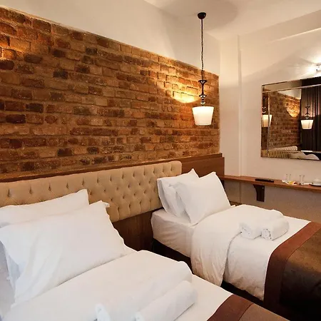 Pera Line Aparthotel