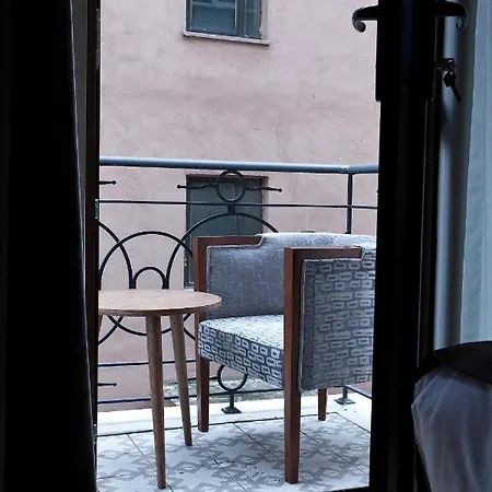 Hotel apartamentowy Pera Line *